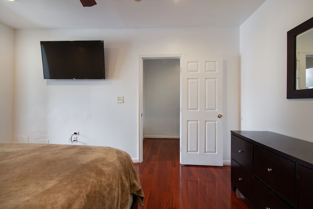 Primary Bedroom with Private Bathroom, Den And King Sized Bed