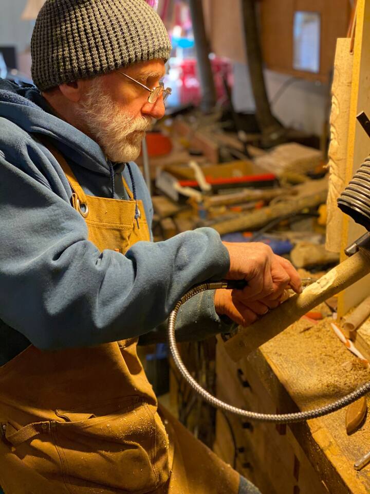 We offer 4 Workshops where our guests create Unique and One of a Kind "Adventure Treasures" from scratch. Hobbit Pipe, Wizard Carving, Vintage Broom, and Blacksmith. With Randyâ€™s guidance you will become the ~ Artisan ~ you never knew existed!
