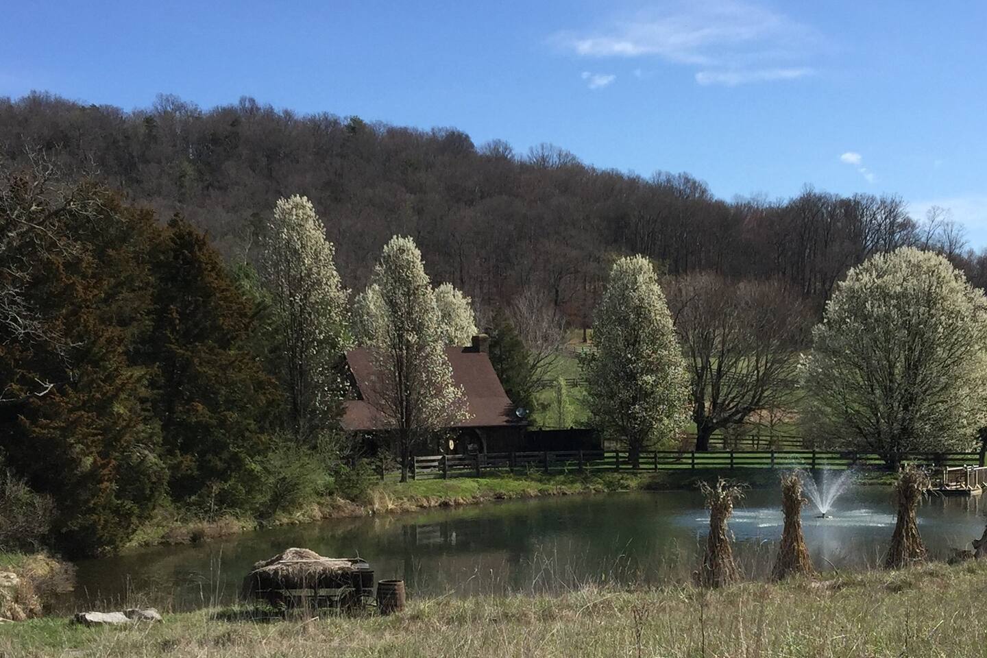 Spring Time!!Photo of the Mill House you will see as you approach Red Dragon Lane that leads  to "All the Comforts of Home"