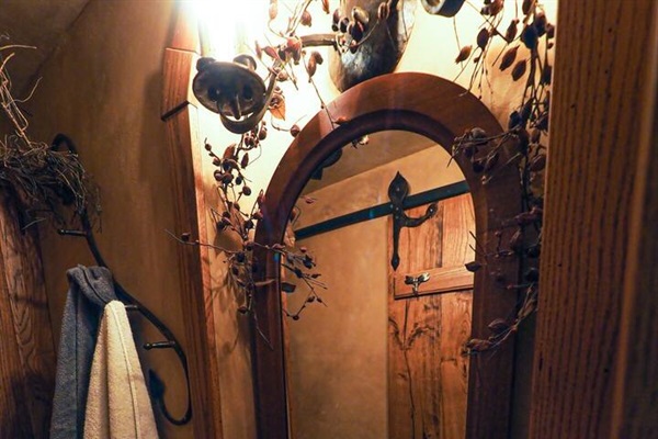 All the Comforts of Home! The sink was created from an expired propane tank! Notice the slider door for your privacy in the reflection of the mirror. We provide towels, wash clothes, liquid soap, shampoo, conditioner, hair dryer and a First Aid Kit! 